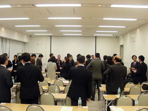 110302 お名刺交換会.JPG